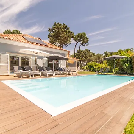 Villa Dos Narcisos Aroeira (Setubal)