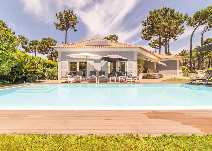 Dos Narcisos Villa *